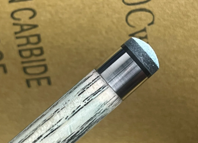 台球杆皮头更换指南：击球表现的关键细节